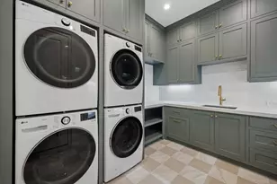 4026 Colquitt St, Houston, TX 77027 - Photo 34