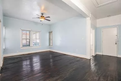 3309 Ursuline N, Galveston, TX 77550 - Photo 2