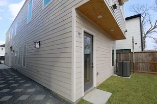 140 E 37th, Houston, TX 77018 - Photo 6