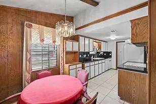5403 Boots Rd, Houston, TX 77091 - Photo 10