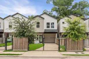 5708 Elysian St, Houston, TX 77009 - Photo 2