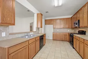 15114 Cave Creek Dr, Humble, TX 77346 - Photo 8