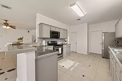 16315 April Ridge Drive, Houston, TX 77083 - Photo 12