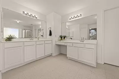 16315 April Ridge Drive, Houston, TX 77083 - Photo 34