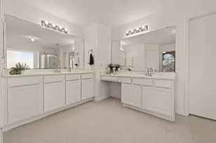 16315 April Ridge Dr, Houston, TX 77083 - Photo 34