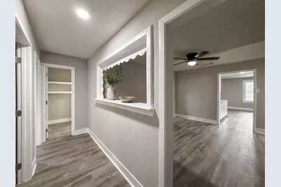 121 Lake Road, La Marque, TX 77568 - Photo 10