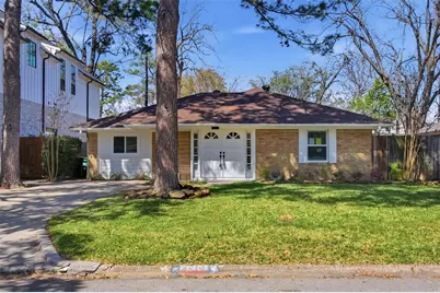 2210 Wakefield Drive, Houston, TX 77018 - Photo 2