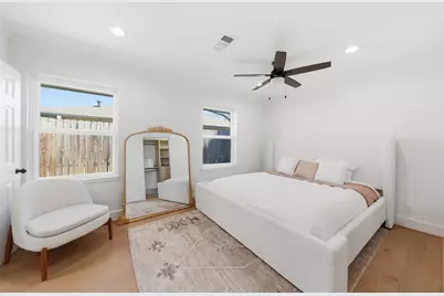 2210 Wakefield Drive, Houston, TX 77018 - Photo 24