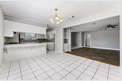 18 Panorama Drive, Conroe, TX 77304 - Photo 8