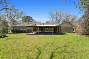 18 Panorama Dr, Conroe, TX 77304 - Photo 30