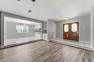 18 Panorama Dr, Conroe, TX 77304 - Photo 4