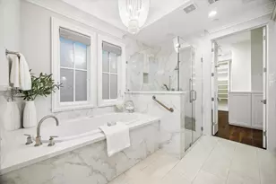 41 Crain Sq Blvd, Houston, TX 77025 - Photo 20