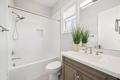41 Crain Square Boulevard, Houston, TX 77025 - Photo 28