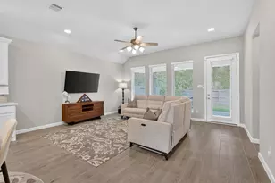 11231 Burgus Farm Rd, Humble, TX 77346 - Photo 8