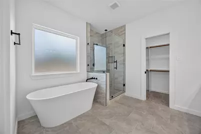 8215 Gladstone Street #B, Houston, TX 77051 - Photo 18