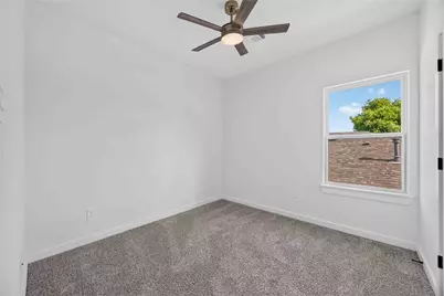 8215 Gladstone Street #B, Houston, TX 77051 - Photo 22