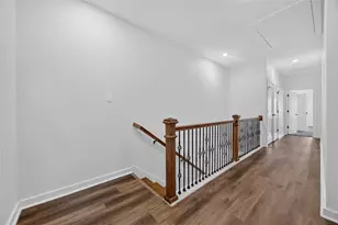 8215 Gladstone St, Houston, TX 77051 - Photo 14