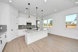 4129 E Toliver St, Houston, TX 77016 - Photo 8