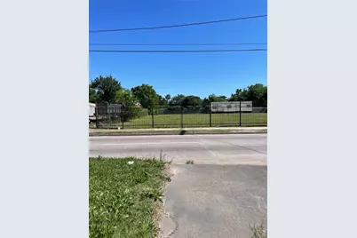4815 E Tidwell Road, Houston, TX 77016 - Photo 2