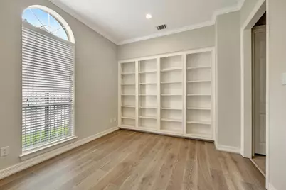 15511 Turtle Oak Court, Houston, TX 77059 - Photo 18