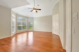 15511 Turtle Oak Ct, Houston, TX 77059 - Photo 36
