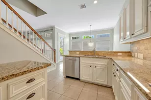 15511 Turtle Oak Ct, Houston, TX 77059 - Photo 24