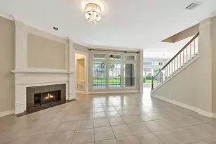 15511 Turtle Oak Ct, Houston, TX 77059 - Photo 32
