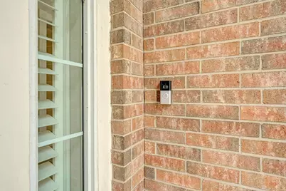 15511 Turtle Oak Court, Houston, TX 77059 - Photo 8