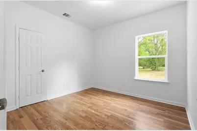 819 Junction Avenue #B, Cleveland, TX 77327 - Photo 12