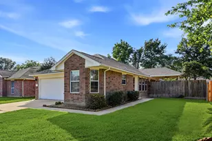 26218 Cypresswood Dr, Spring, TX 77373 - Photo 2