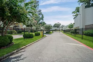 14555 Wunderlich Dr, Houston, TX 77069 - Photo 26