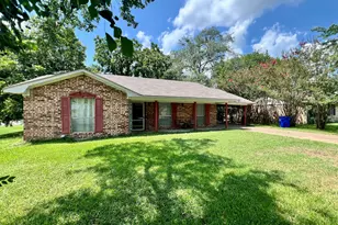 100 Village Way, Crockett, TX 75835 - Photo 1