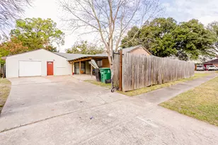 342 Casa Grande Dr, Houston, TX 77060 - Photo 2