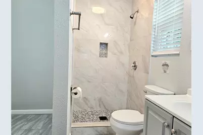 4419 W Bayshore Drive #3, Bacliff, TX 77518 - Photo 14