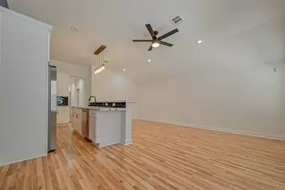 7339 Krueger Road #A, Houston, TX 77033 - Photo 10