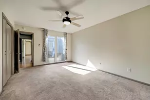 3158 W Holcombe Blvd, West University Place, TX 77025 - Photo 16