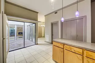 3158 W Holcombe Blvd, West University Place, TX 77025 - Photo 8