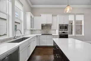 9664 Knight Rd, Houston, TX 77045 - Photo 8