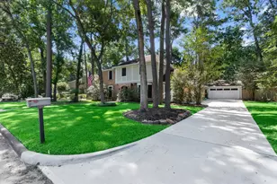 2022 Grove Lake Dr, Houston, TX 77339 - Photo 2
