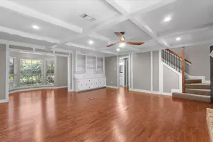 2022 Grove Lake Dr, Houston, TX 77339 - Photo 10