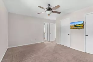 2022 Grove Lake Dr, Houston, TX 77339 - Photo 18