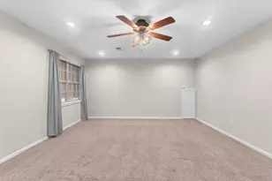 2022 Grove Lake Dr, Houston, TX 77339 - Photo 26
