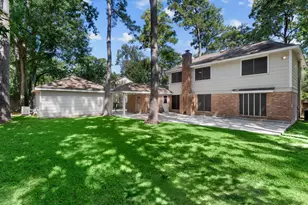 2022 Grove Lake Dr, Houston, TX 77339 - Photo 4