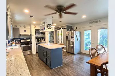 11009 N Hwy 77, Lexington, TX 78947 - Photo 18