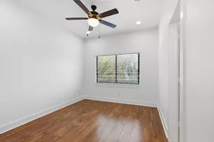 3034 Wayne St, Houston, TX 77026 - Photo 16