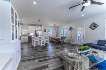 13111 Buccaneer Parkway, Freeport, TX 77541 - Photo 6