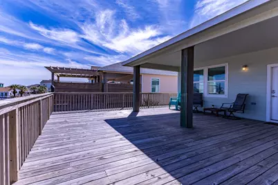 13111 Buccaneer Parkway, Freeport, TX 77541 - Photo 22