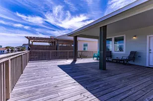 13111 Buccaneer Pkwy, Freeport, TX 77541 - Photo 22