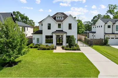 215 W 34th Street, Houston, TX 77018 - Photo 2