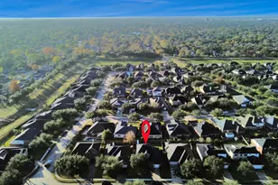 13719 Hartford Ct, Sugar Land, TX 77498 - Photo 6